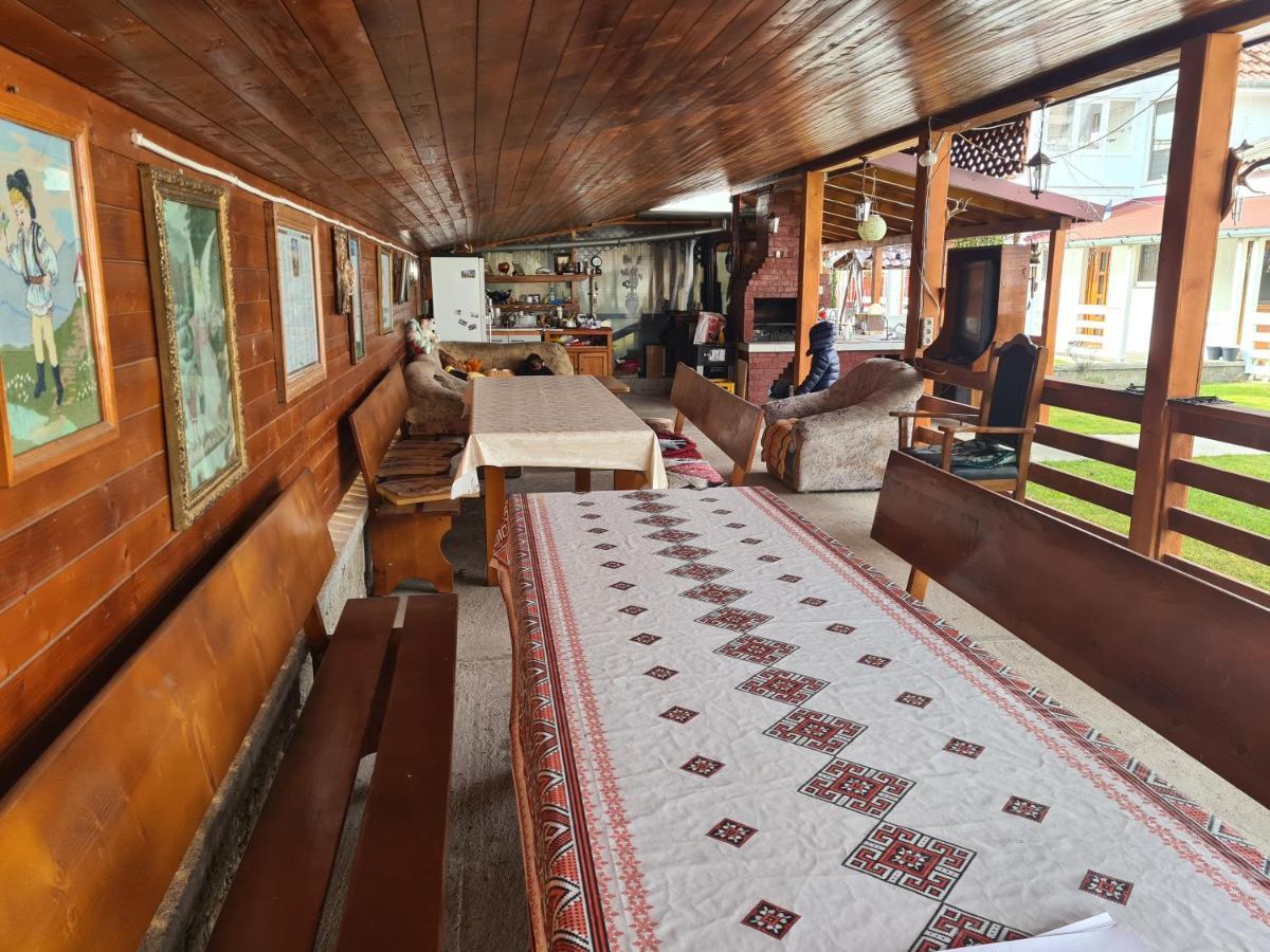 Cazare Turism Prislop Hotel Hateg Bagian luar foto