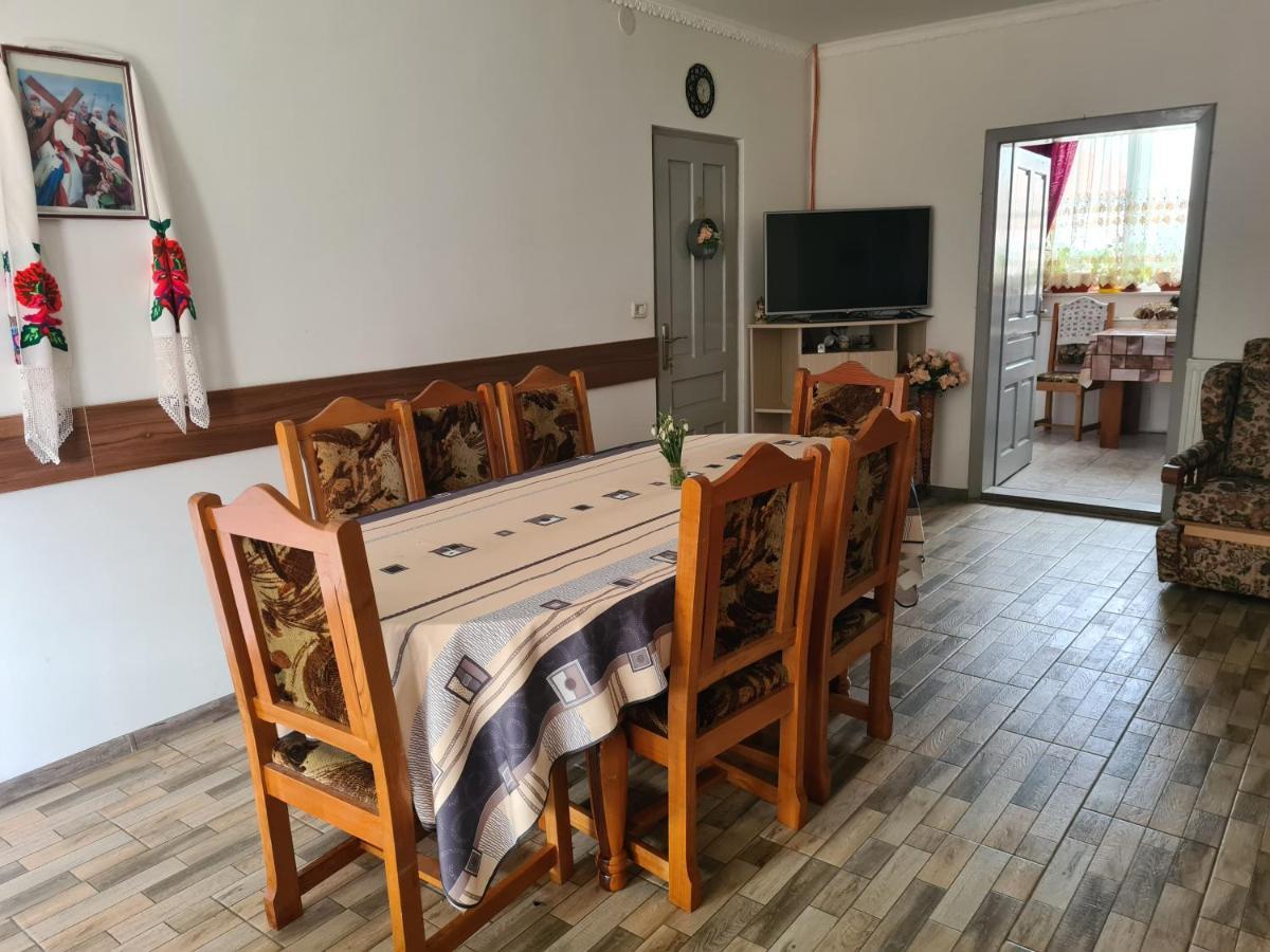 Cazare Turism Prislop Hotel Hateg Bagian luar foto